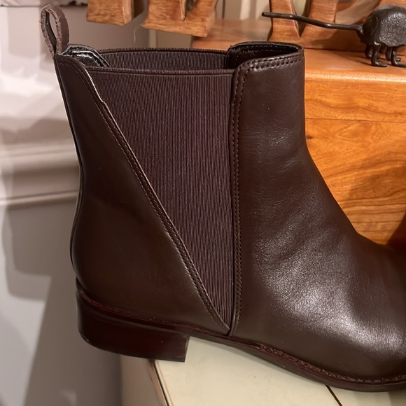 Talbots Leather Booties EEEUC - Picture 3 of 10
